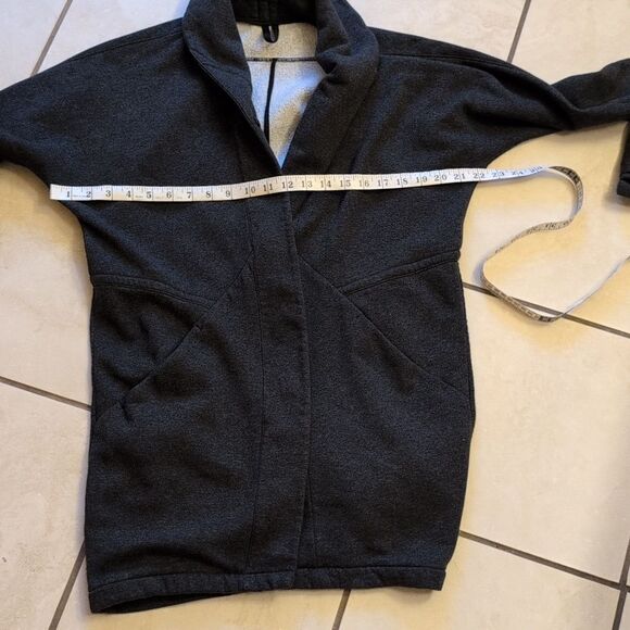 Lululemon Yin To My Yang Cardi Dark Crey thick cotton jacket size 4 - Picture 7 of 11